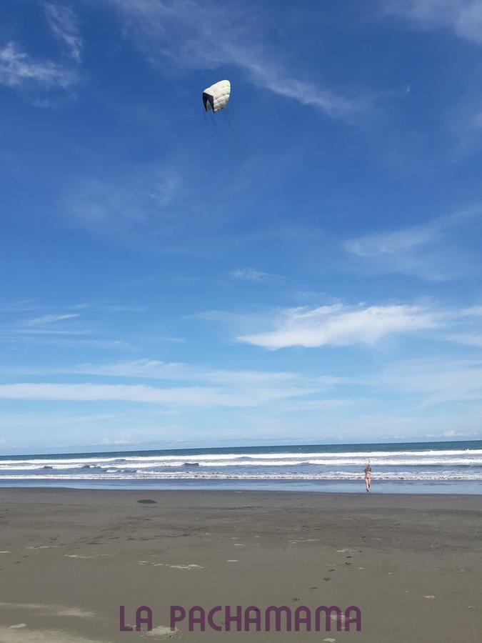 Hostal Pachamama Isla de Canas Екстер'єр фото