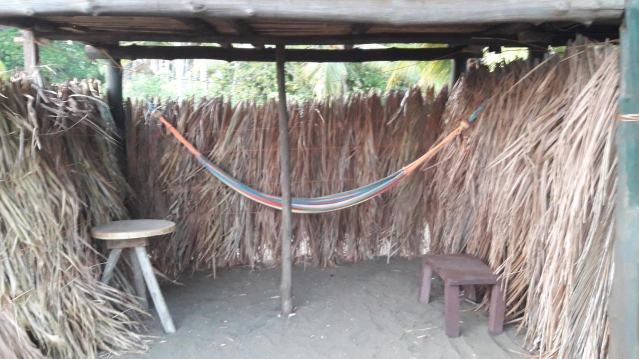 Hostal Pachamama Isla de Canas Екстер'єр фото